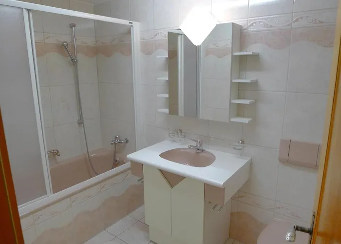 Metropol A 13 By Interhome